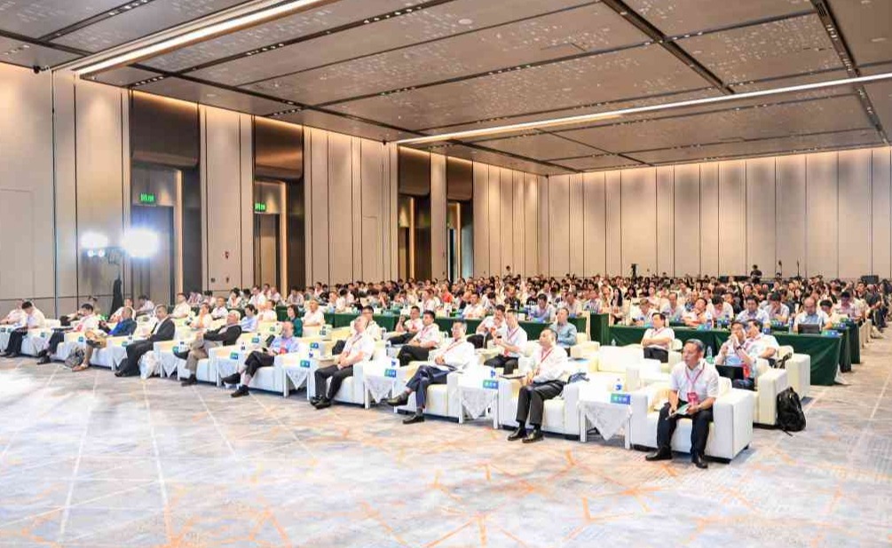 2025新澳门开门原料免费