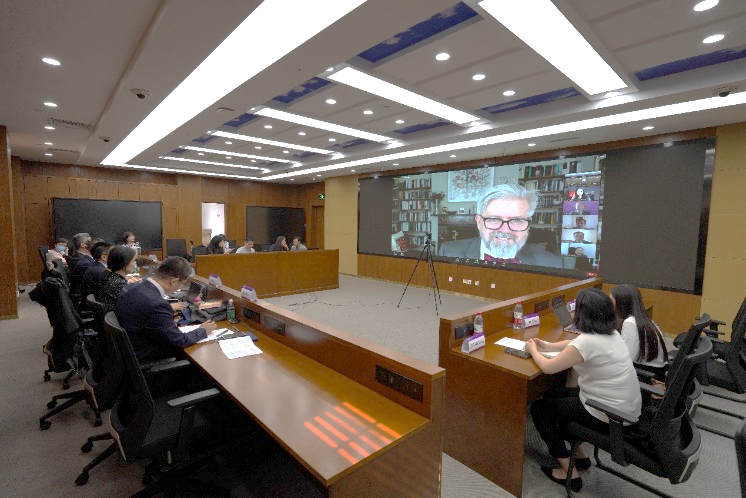 2025新澳门开门原料免费