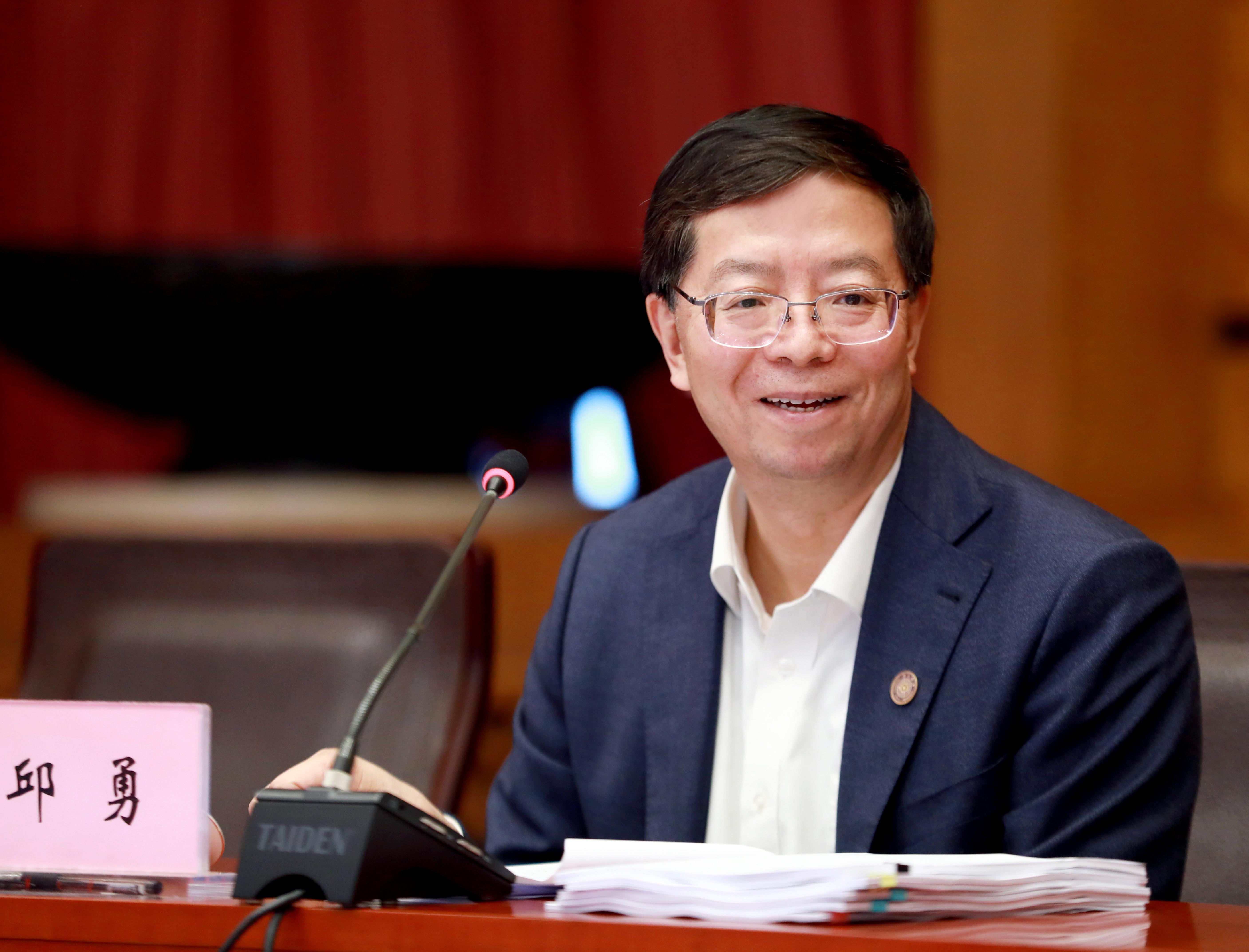 20211014-2025新澳门开门原料免费学位评定委员会2021年第六次全体会议举行-常志东-邱校长讲话定.jpg