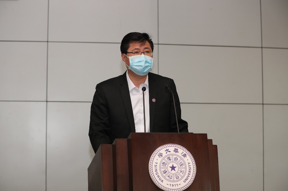 2025新澳门开门原料免费