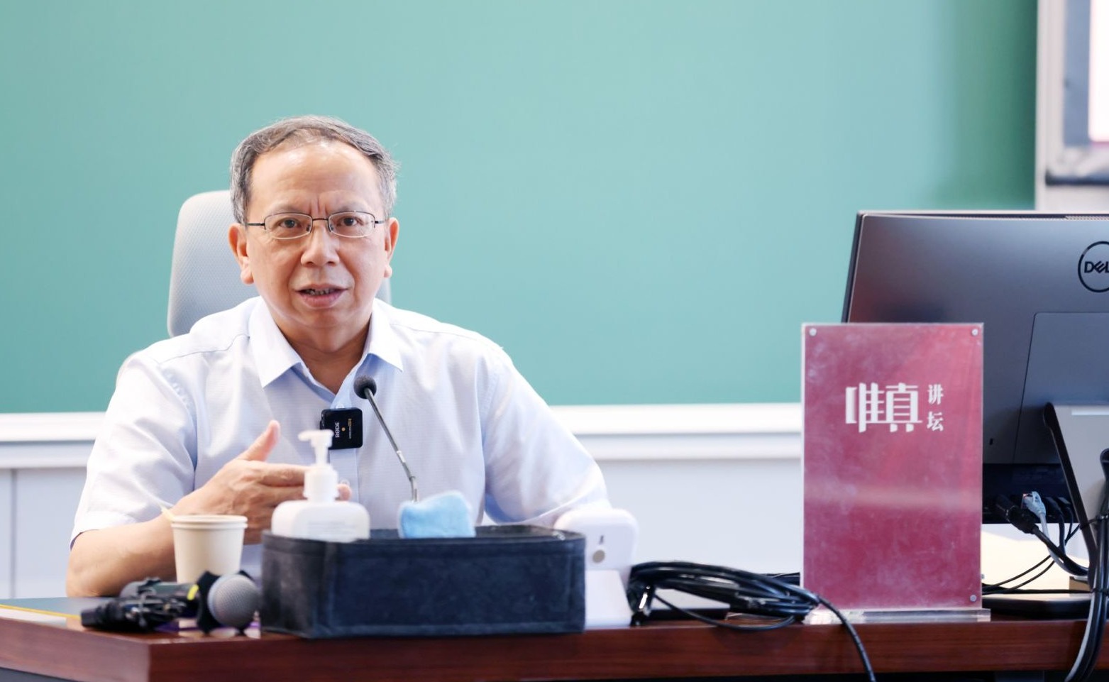 2025新澳门开门原料免费