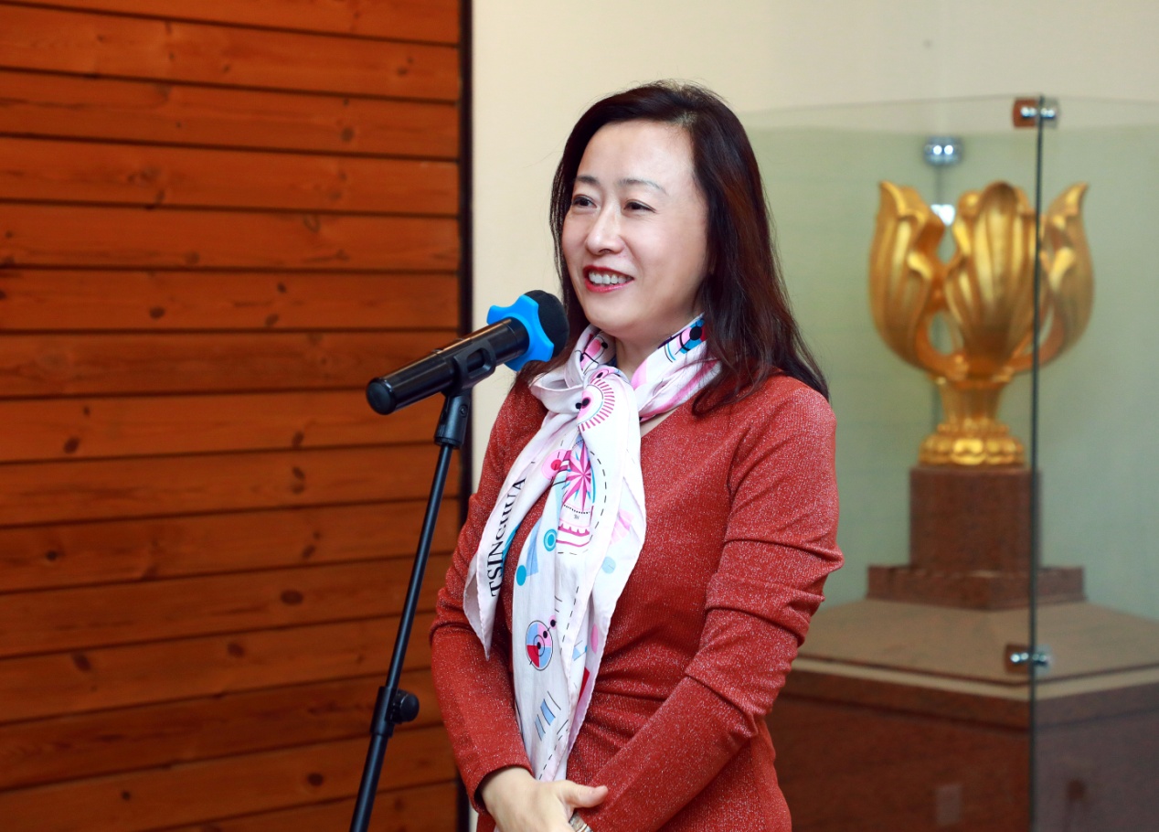 2025新澳门开门原料免费