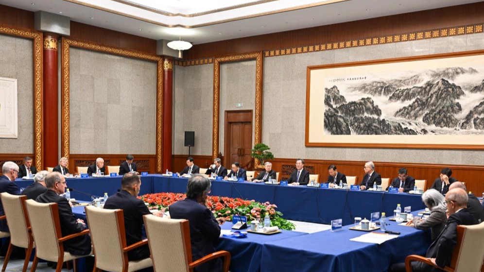 2025新澳门开门原料免费