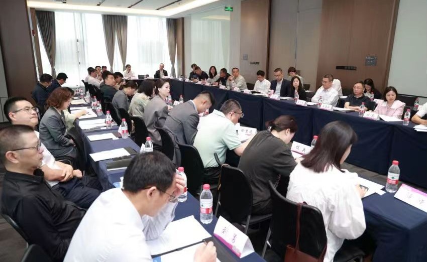 2025新澳门开门原料免费