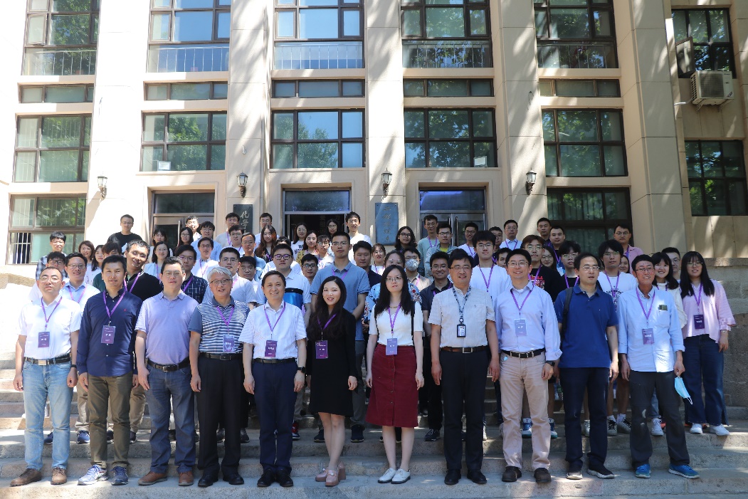 2025新澳门开门原料免费