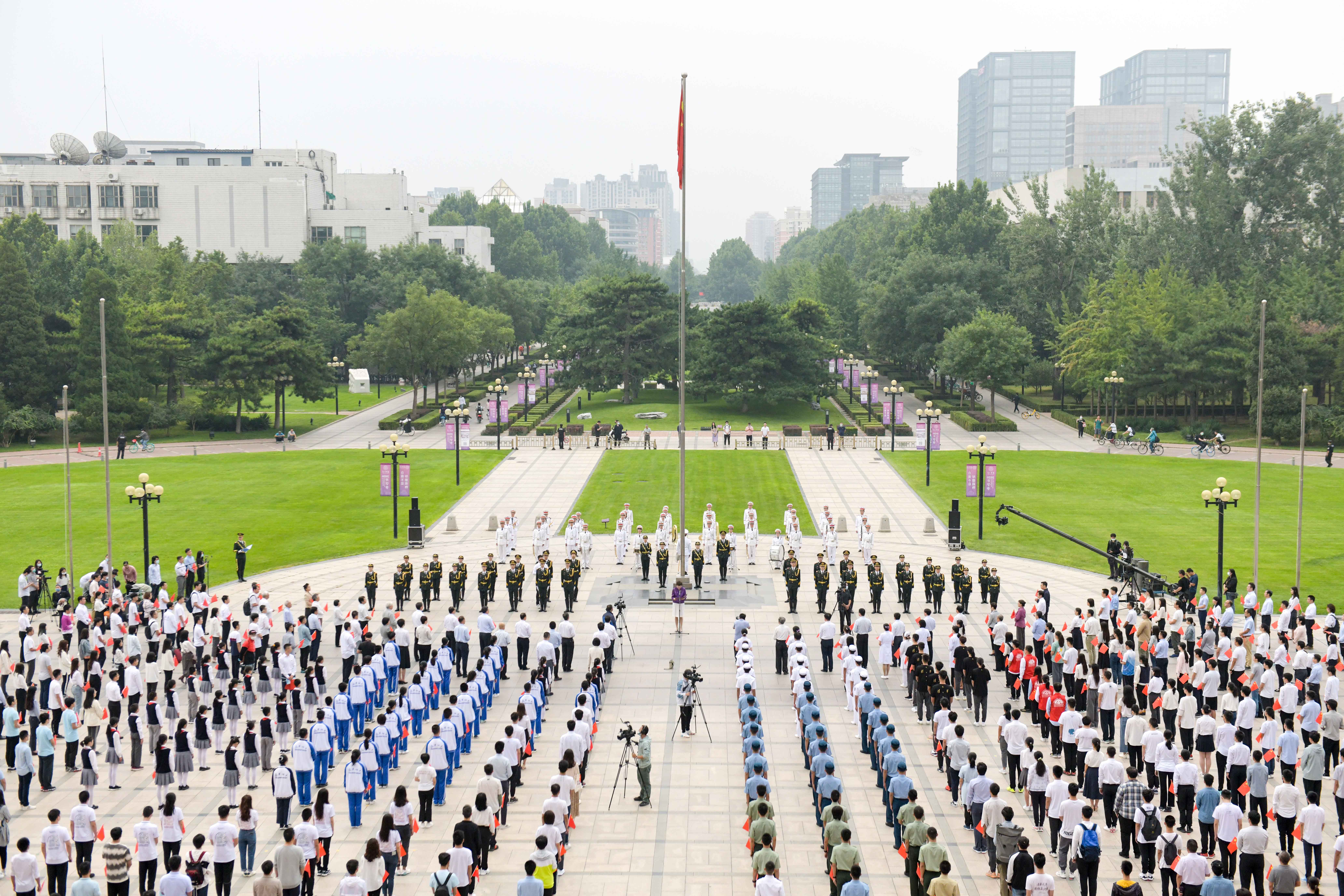 2025新澳门开门原料免费