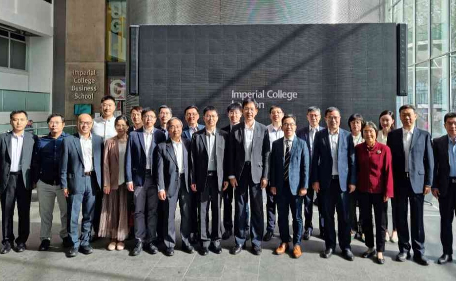 2025新澳门开门原料免费