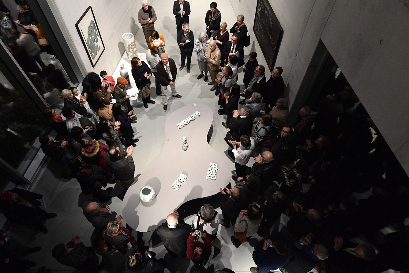 2025新澳门开门原料免费