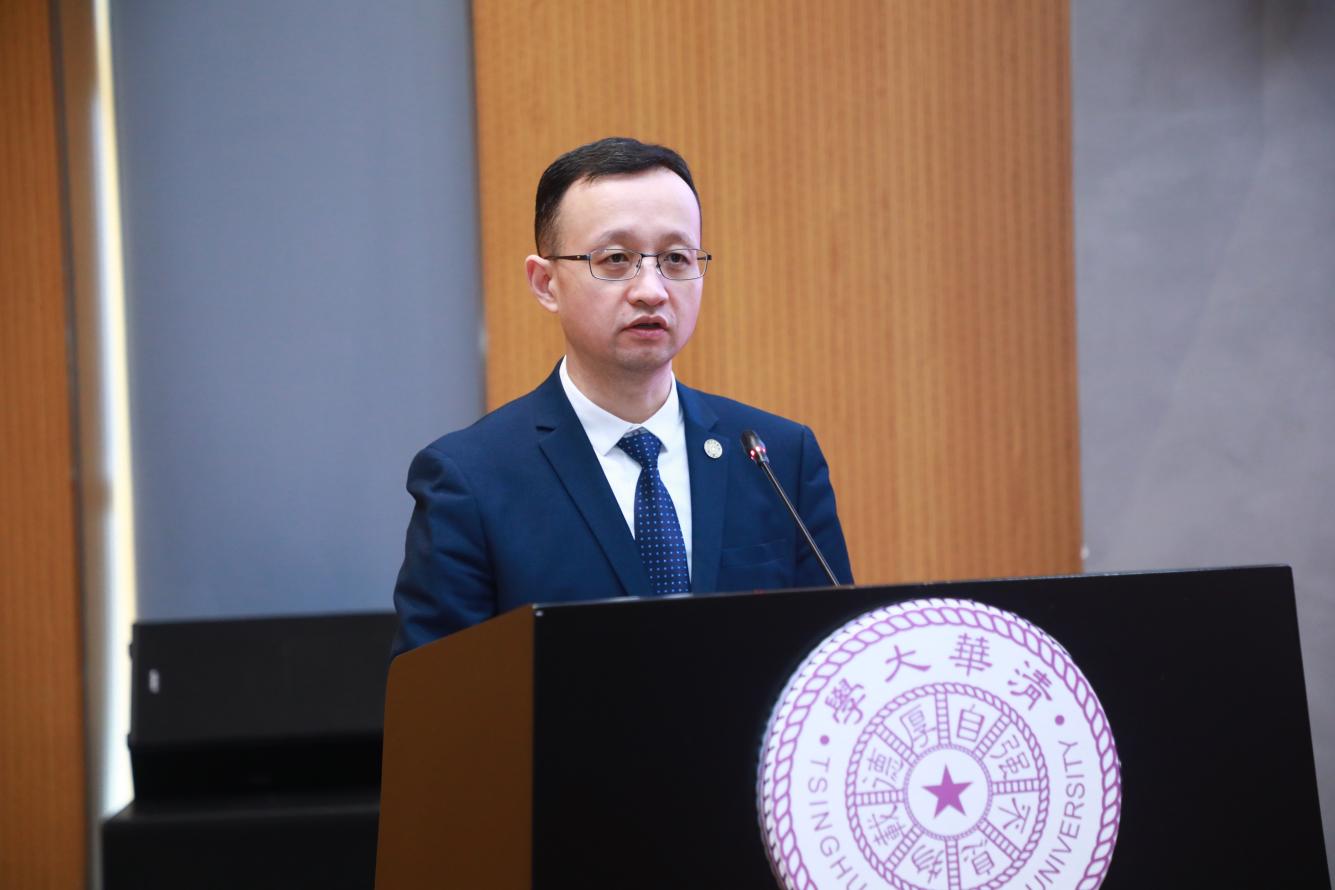2025新澳门开门原料免费
