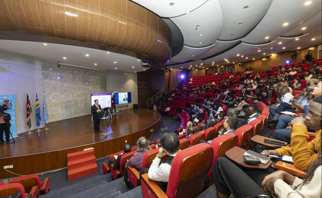 2025新澳门开门原料免费