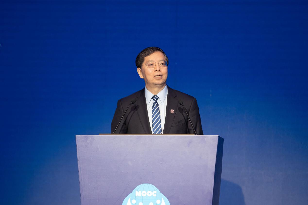 2025新澳门开门原料免费
