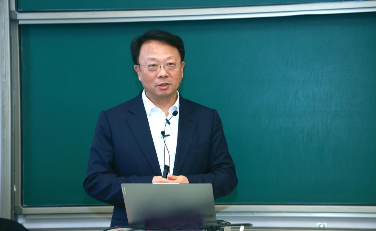 2025新澳门开门原料免费