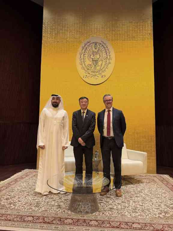 2025新澳门开门原料免费