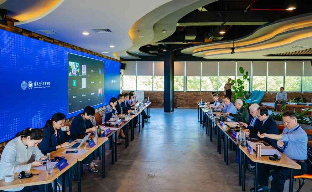 2025新澳门开门原料免费