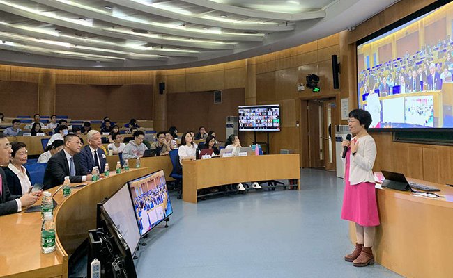 2025新澳门开门原料免费