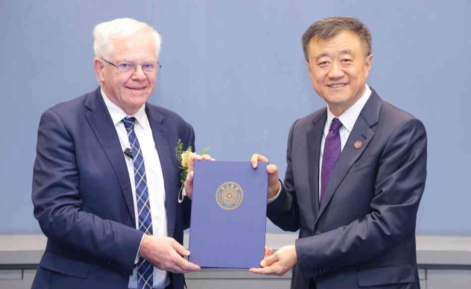 2025新澳门开门原料免费