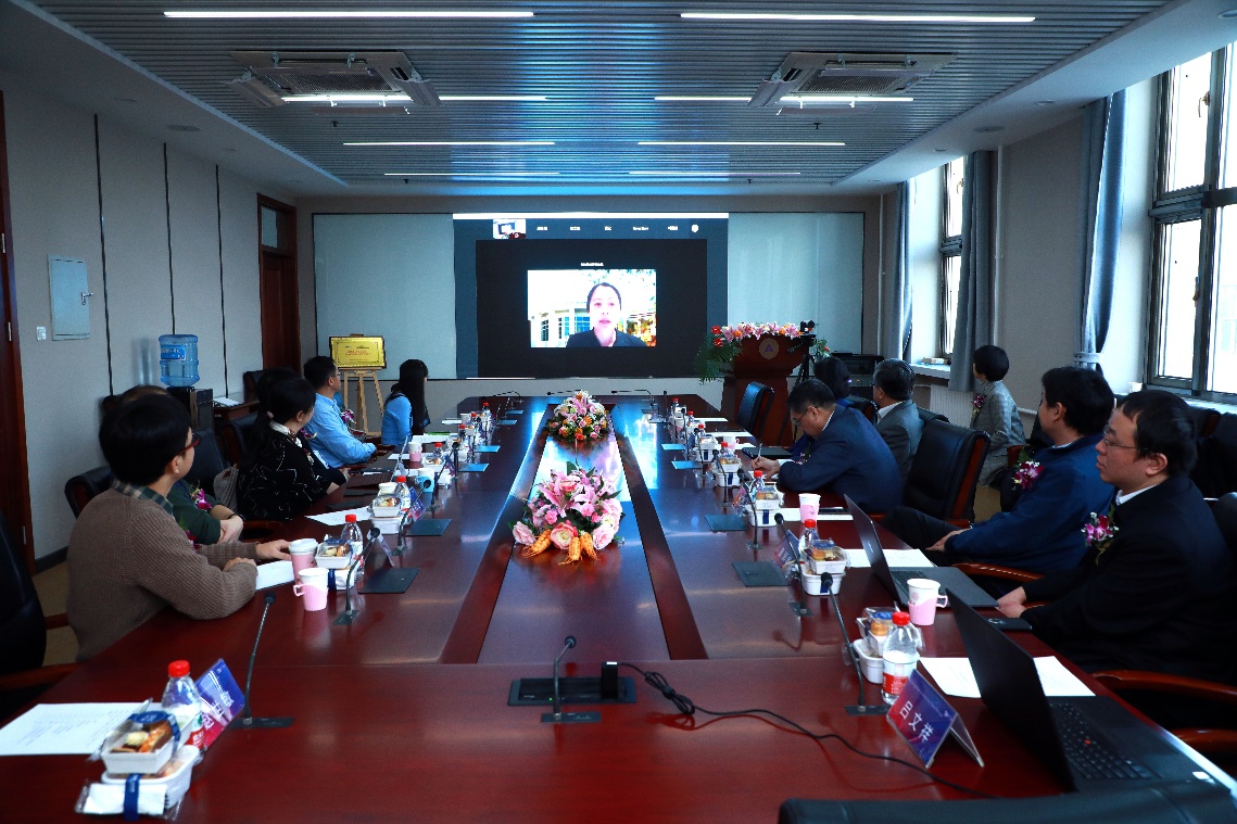 2025新澳门开门原料免费