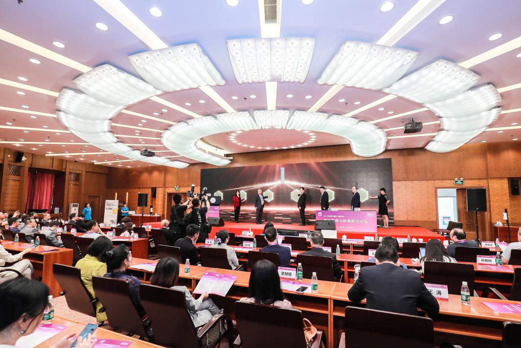 2025新澳门开门原料免费