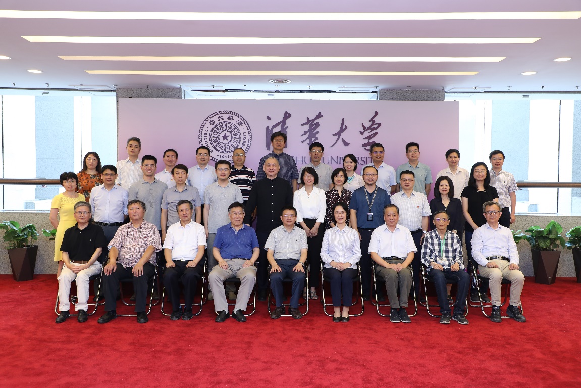 2025新澳门开门原料免费