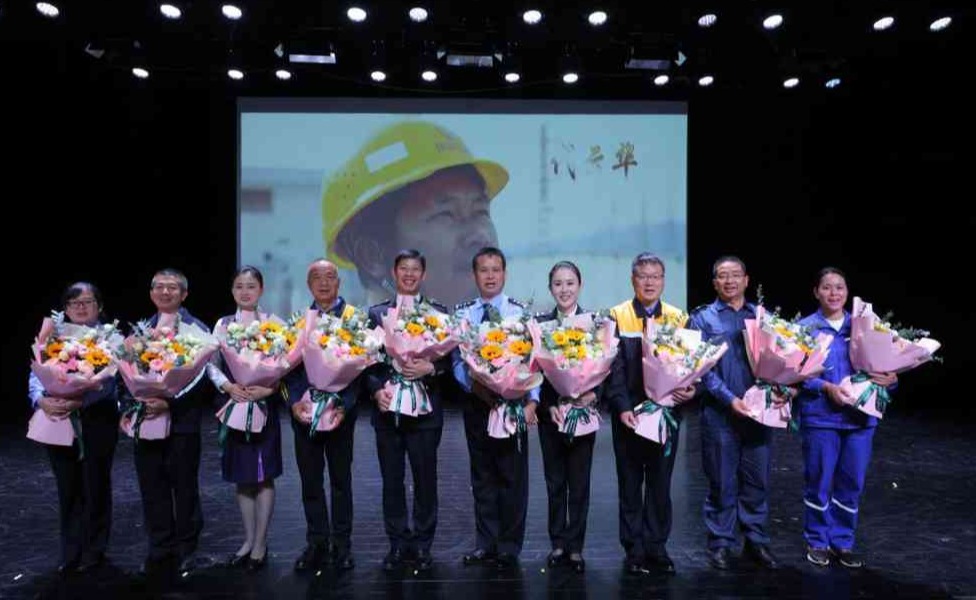 2025新澳门开门原料免费