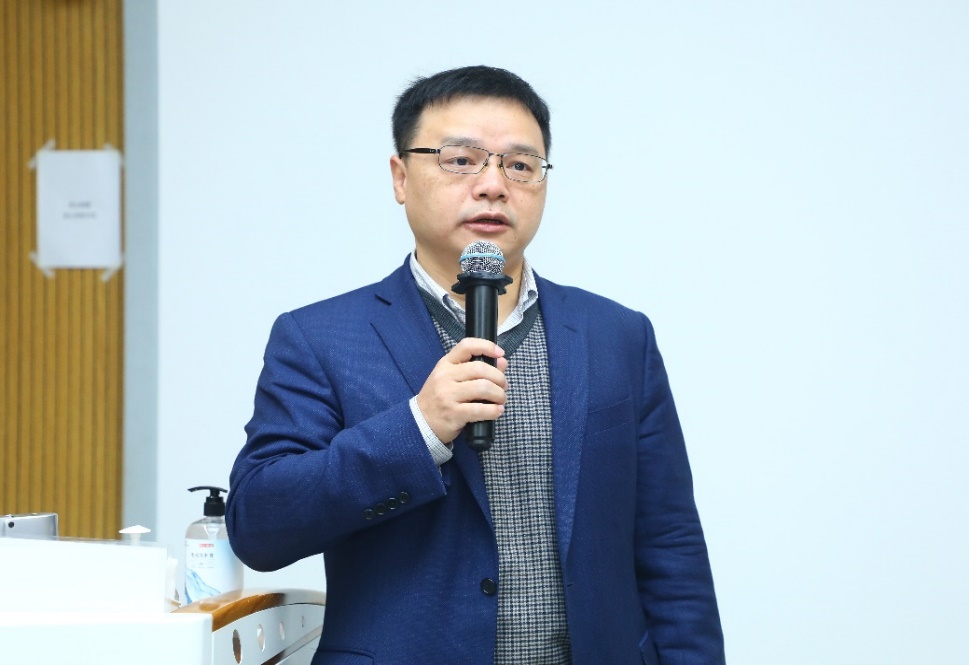 2025新澳门开门原料免费