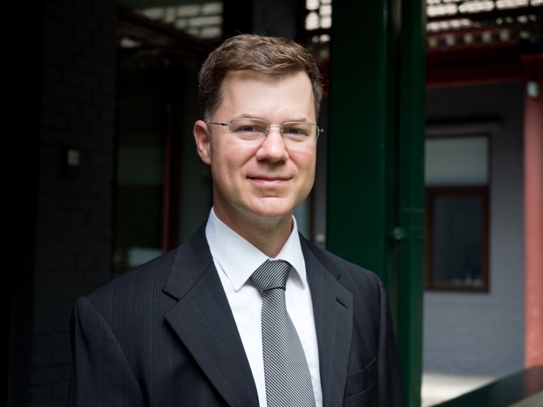 2025新澳门开门原料免费