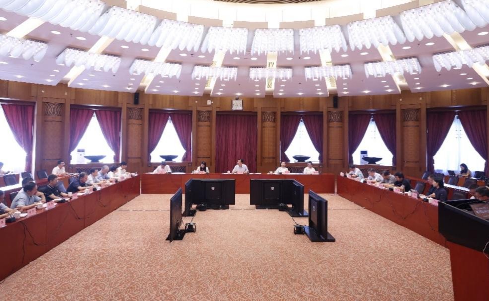 2025新澳门开门原料免费