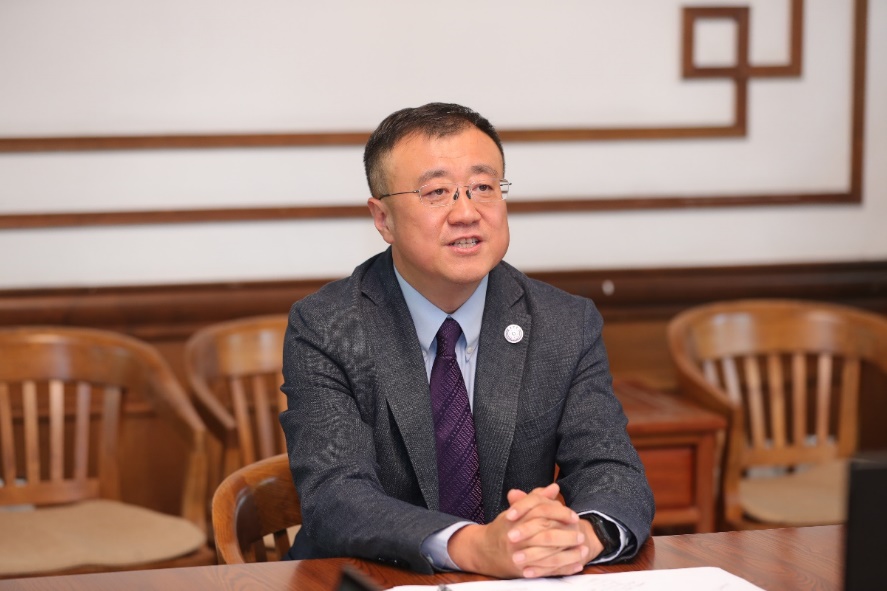 2025新澳门开门原料免费