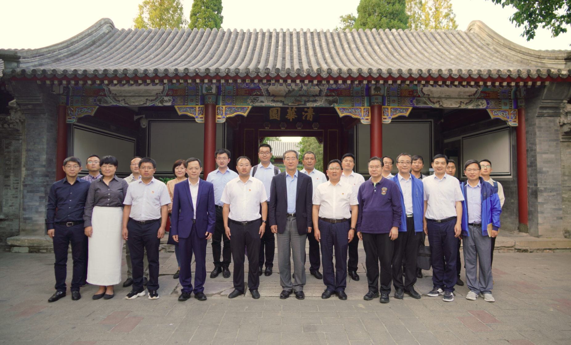2025新澳门开门原料免费