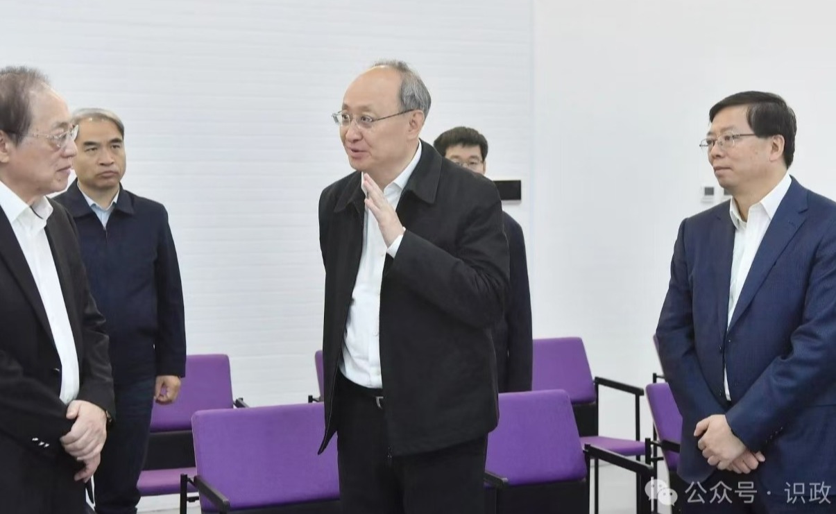 2025新澳门开门原料免费