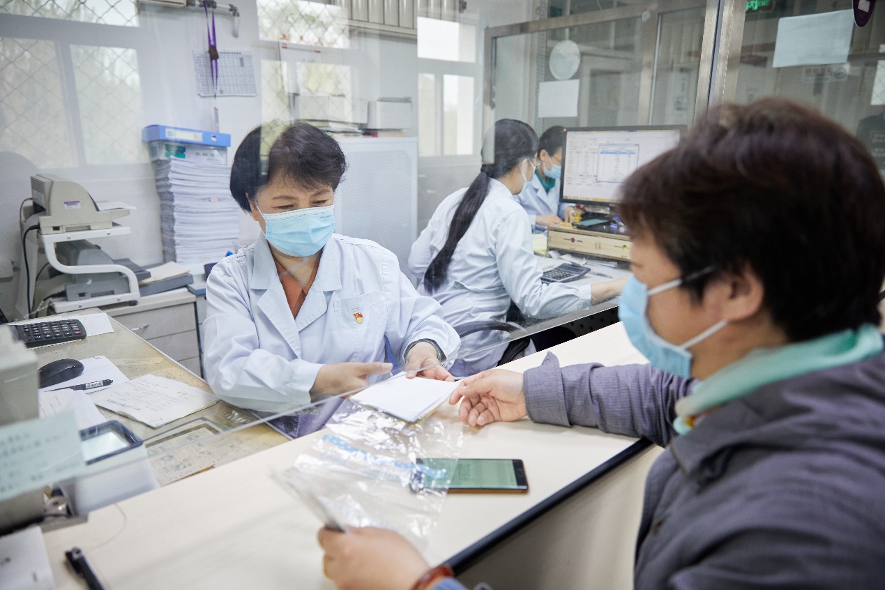 2025新澳门开门原料免费