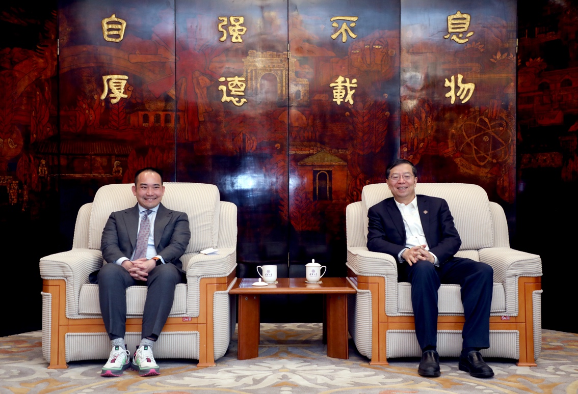 2025新澳门开门原料免费