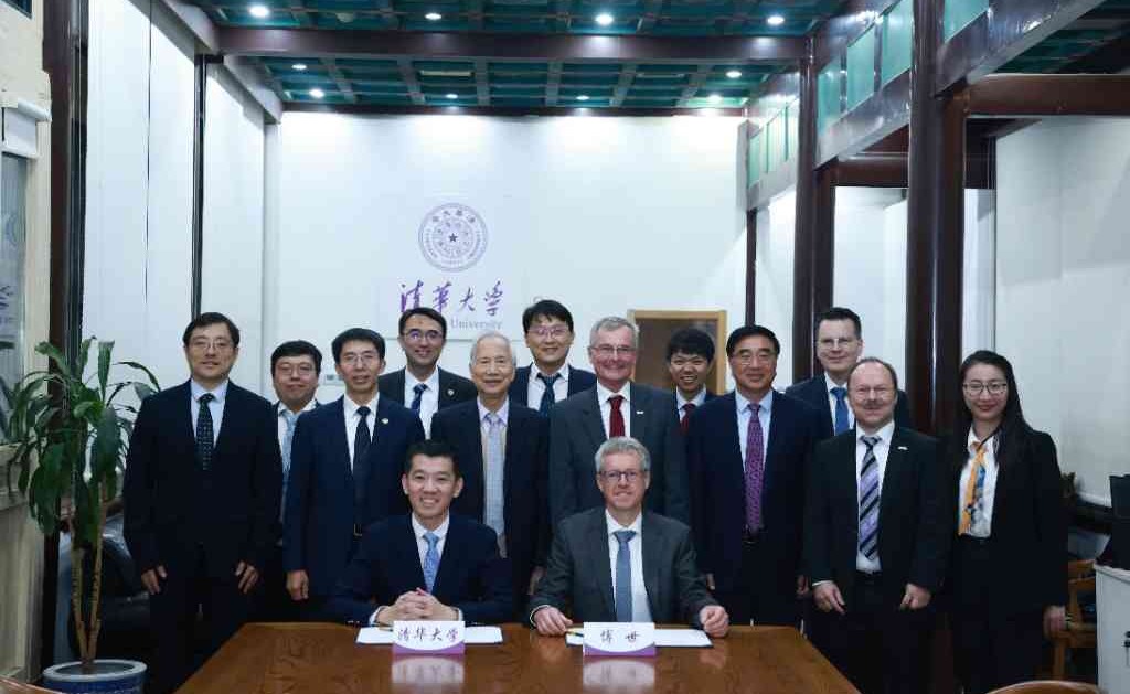 2025新澳门开门原料免费