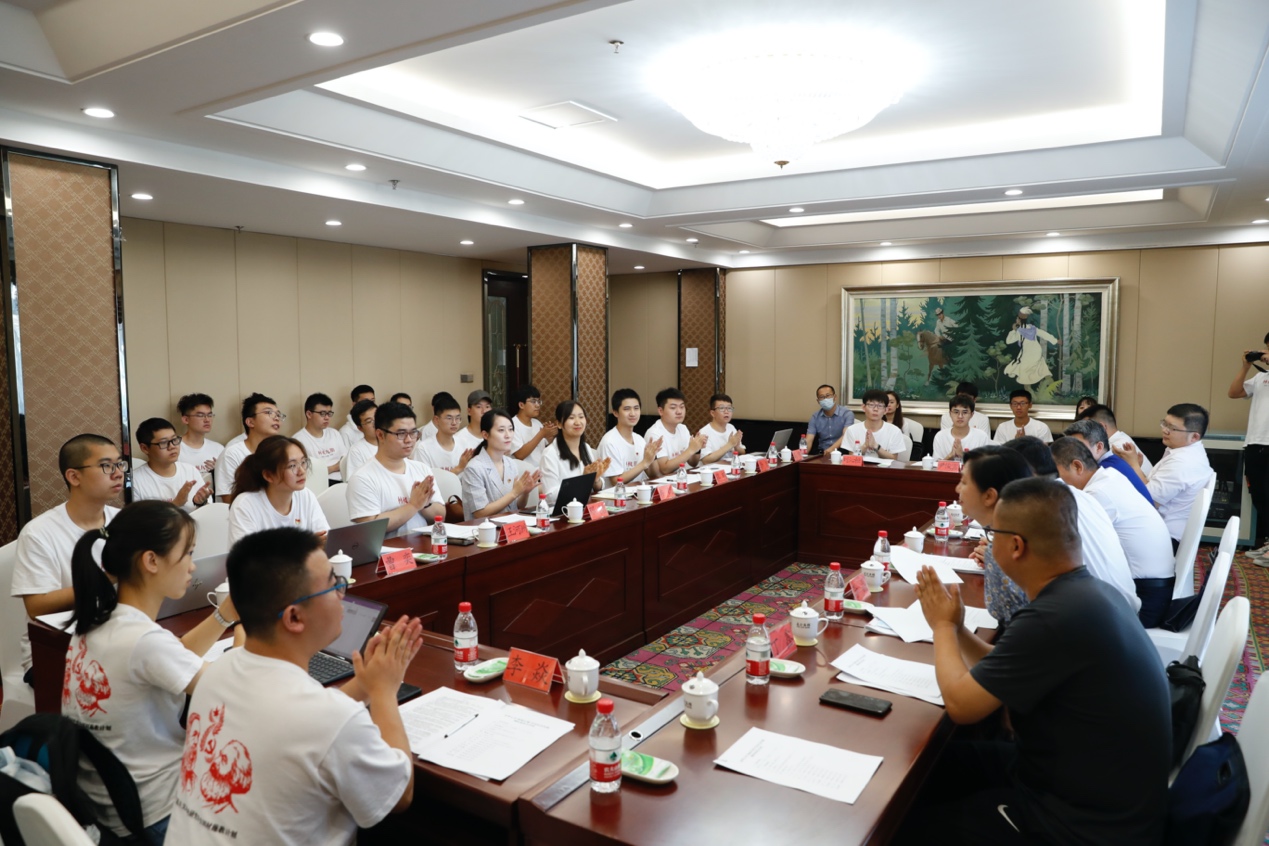 2025新澳门开门原料免费