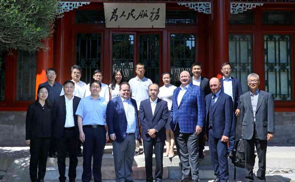2025新澳门开门原料免费
