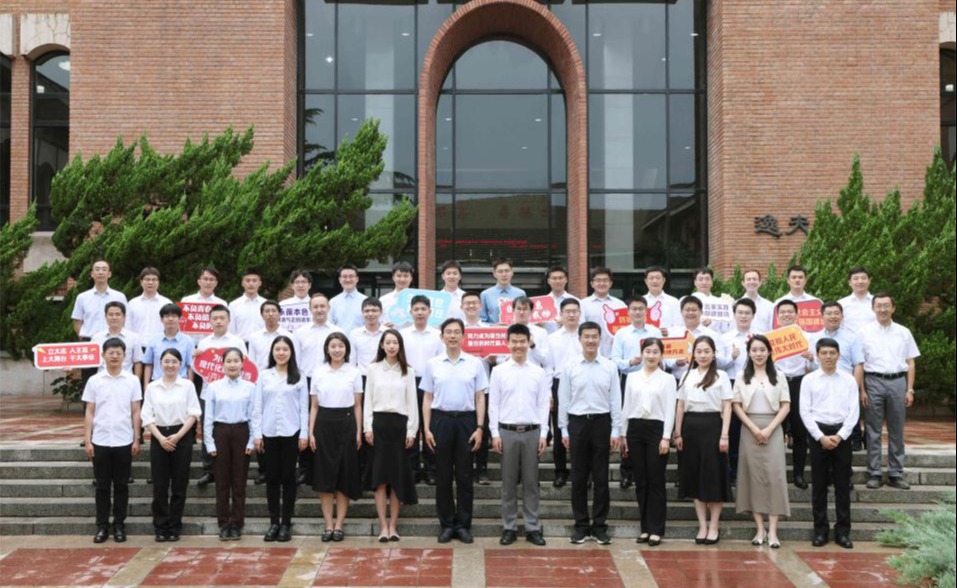 2025新澳门开门原料免费