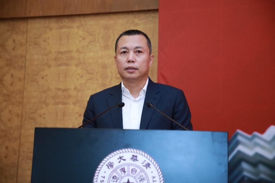 2025新澳门开门原料免费