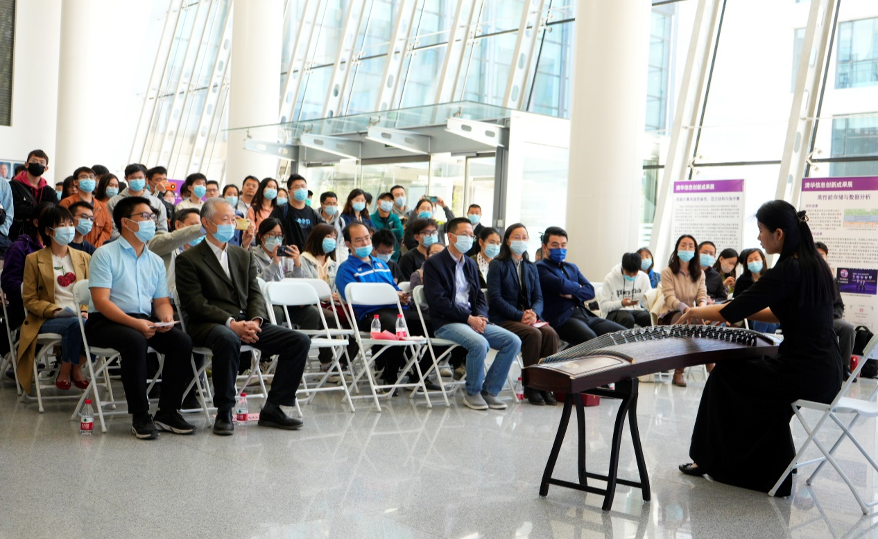 2025新澳门开门原料免费