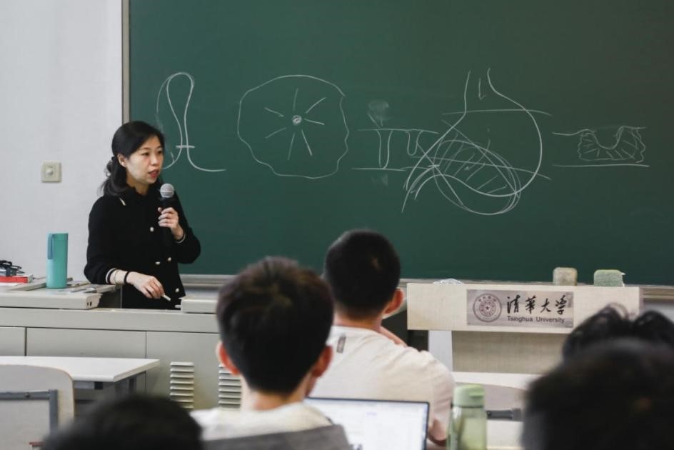 2025新澳门开门原料免费