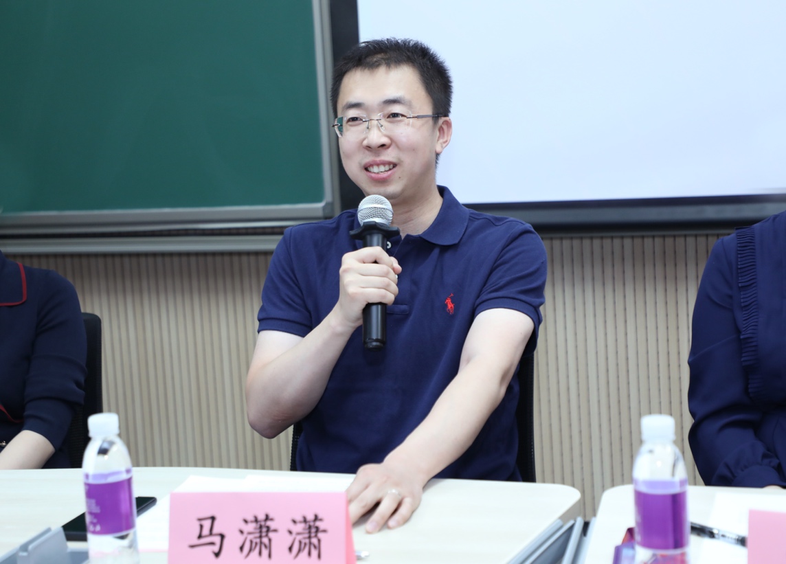 2025新澳门开门原料免费