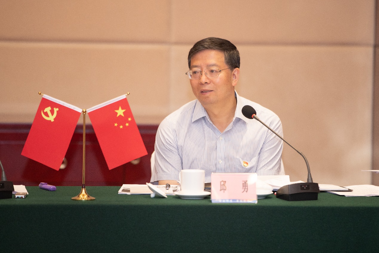 2025新澳门开门原料免费
