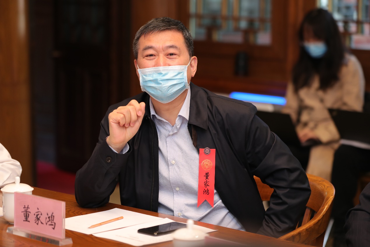 2025新澳门开门原料免费