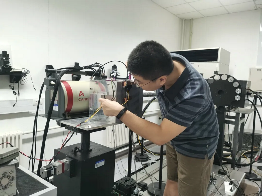 2025新澳门开门原料免费