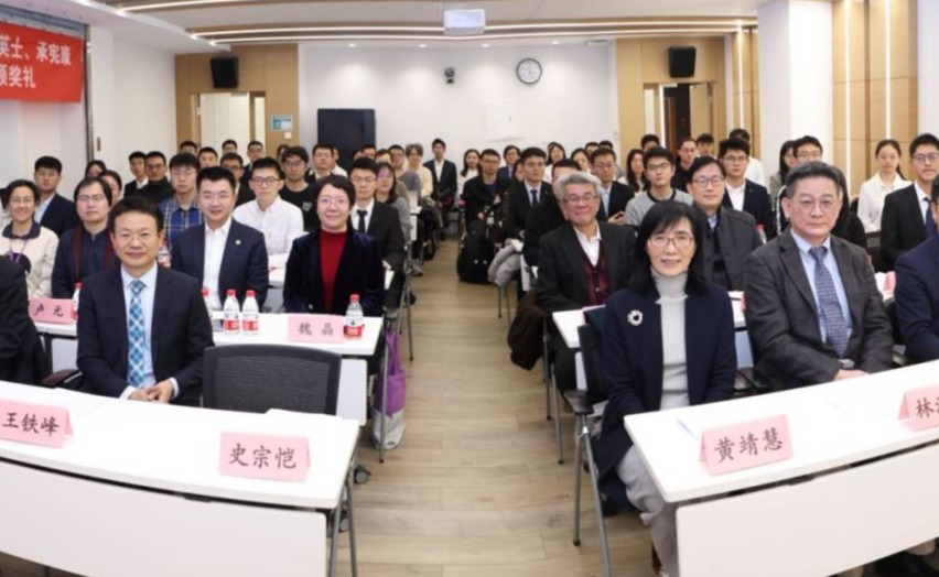 2025新澳门开门原料免费