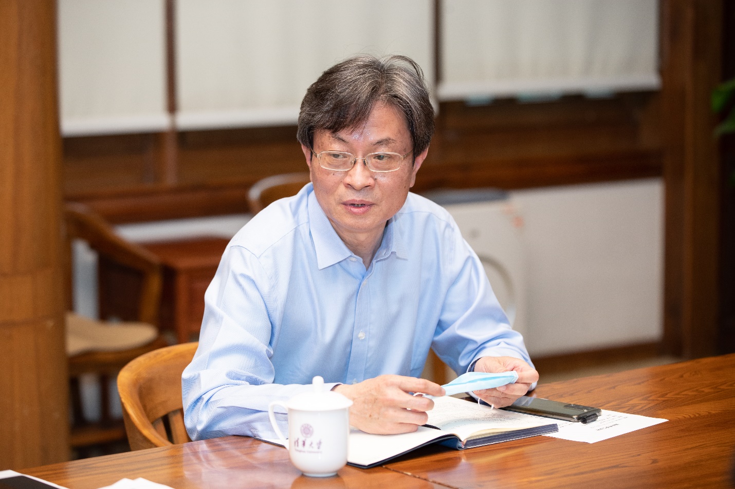 2025新澳门开门原料免费
