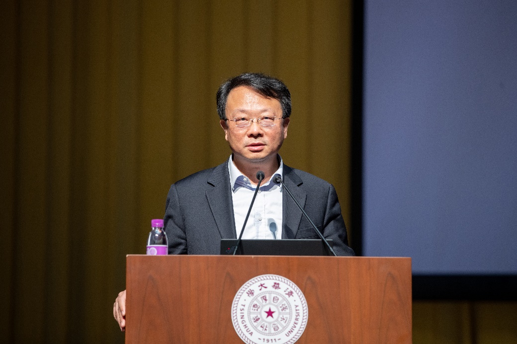 2025新澳门开门原料免费