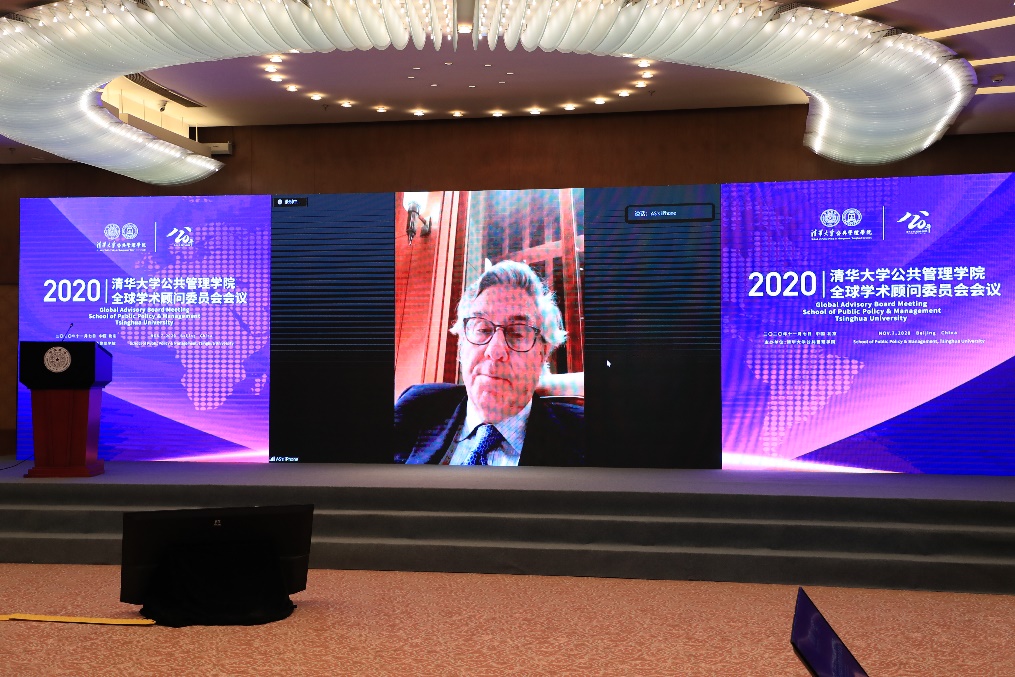 2025新澳门开门原料免费