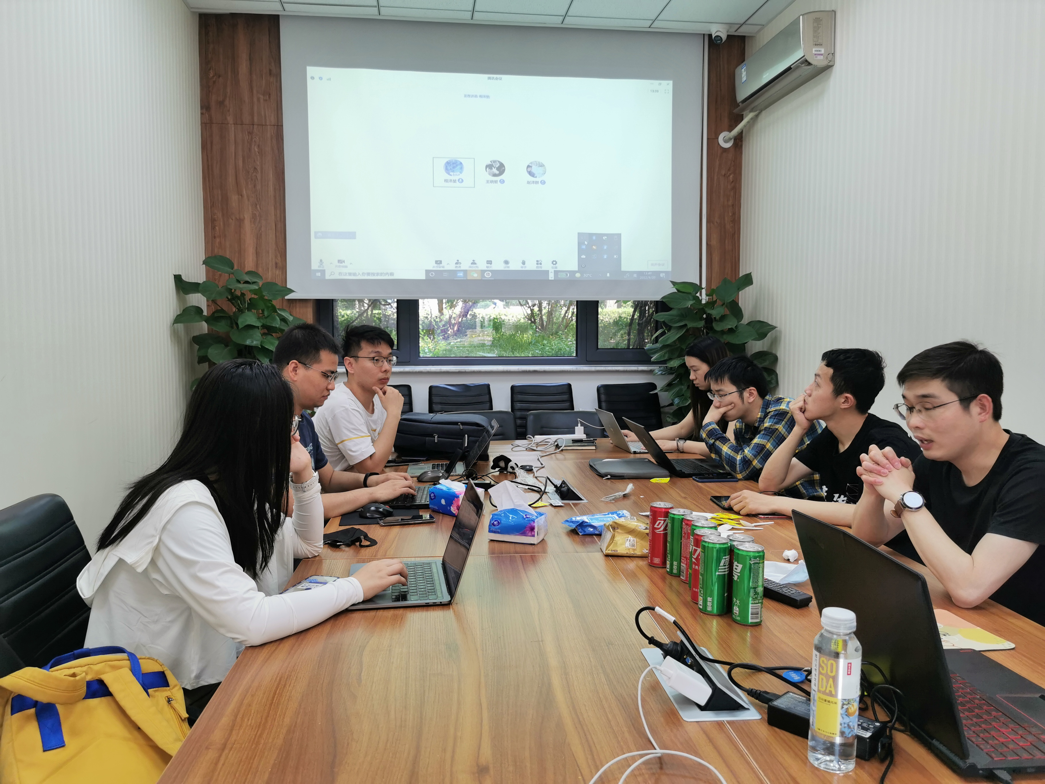 2025新澳门开门原料免费