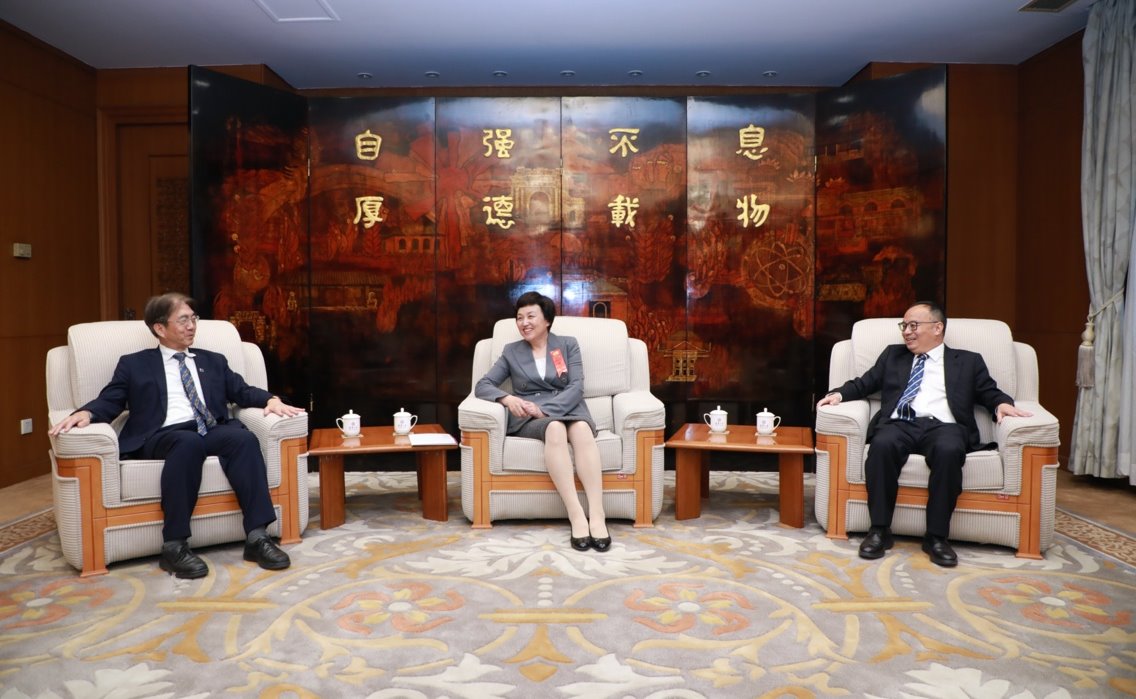 2025新澳门开门原料免费