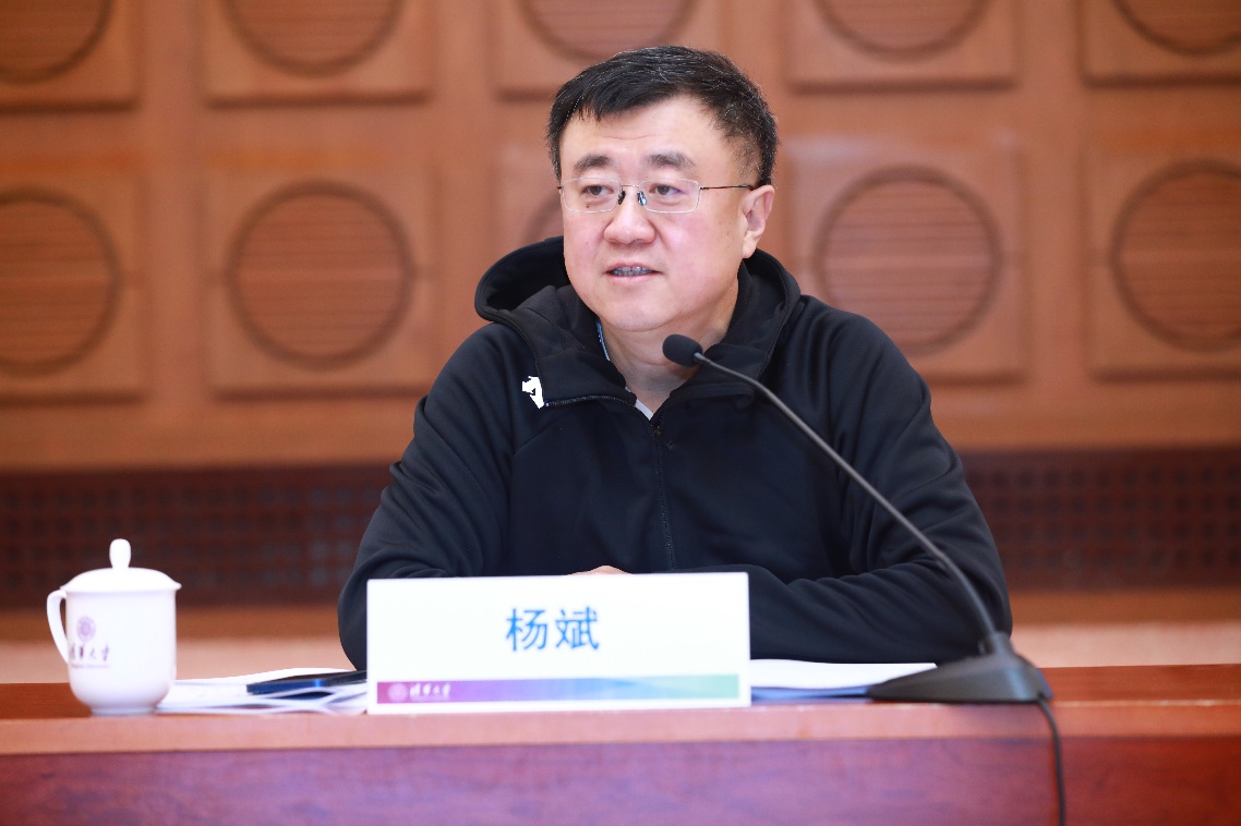 2025新澳门开门原料免费